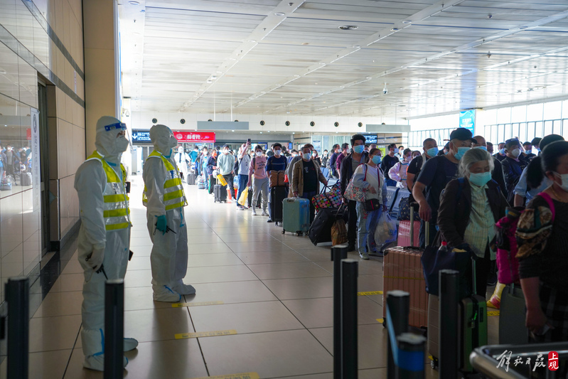 倒卖火车票|直击!上海火车站运营 这5趟旅客列车恢复了