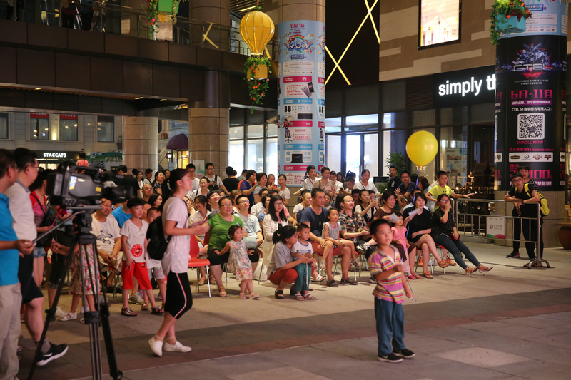 长泰广场最燃线下狂欢,第三届"疯抢节"嗨翻全场