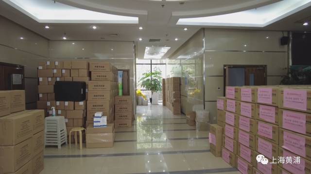 核酸检测|常驻人口65万!实拍上海黄浦核酸筛查物资配备