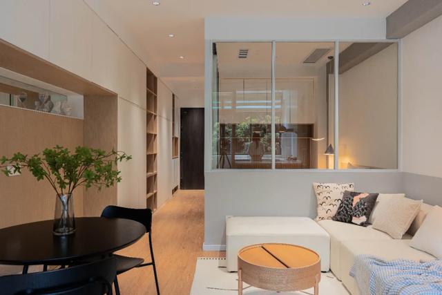 电视背景墙|35㎡小户型塞下3室2厅、8大功能区、四分离卫浴后，依然空荡荡？