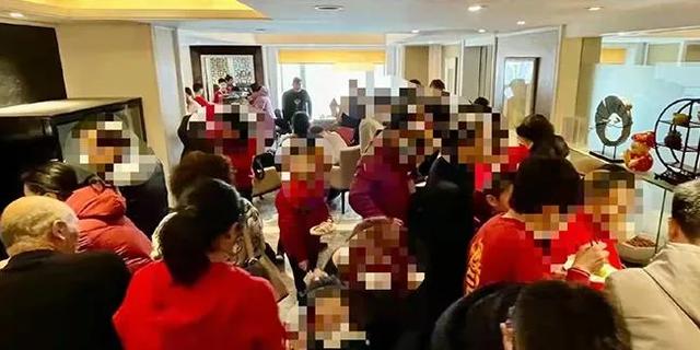 五星级酒店|羊毛被薅秃?上海知名五星级酒店餐厅遭百人哄抢