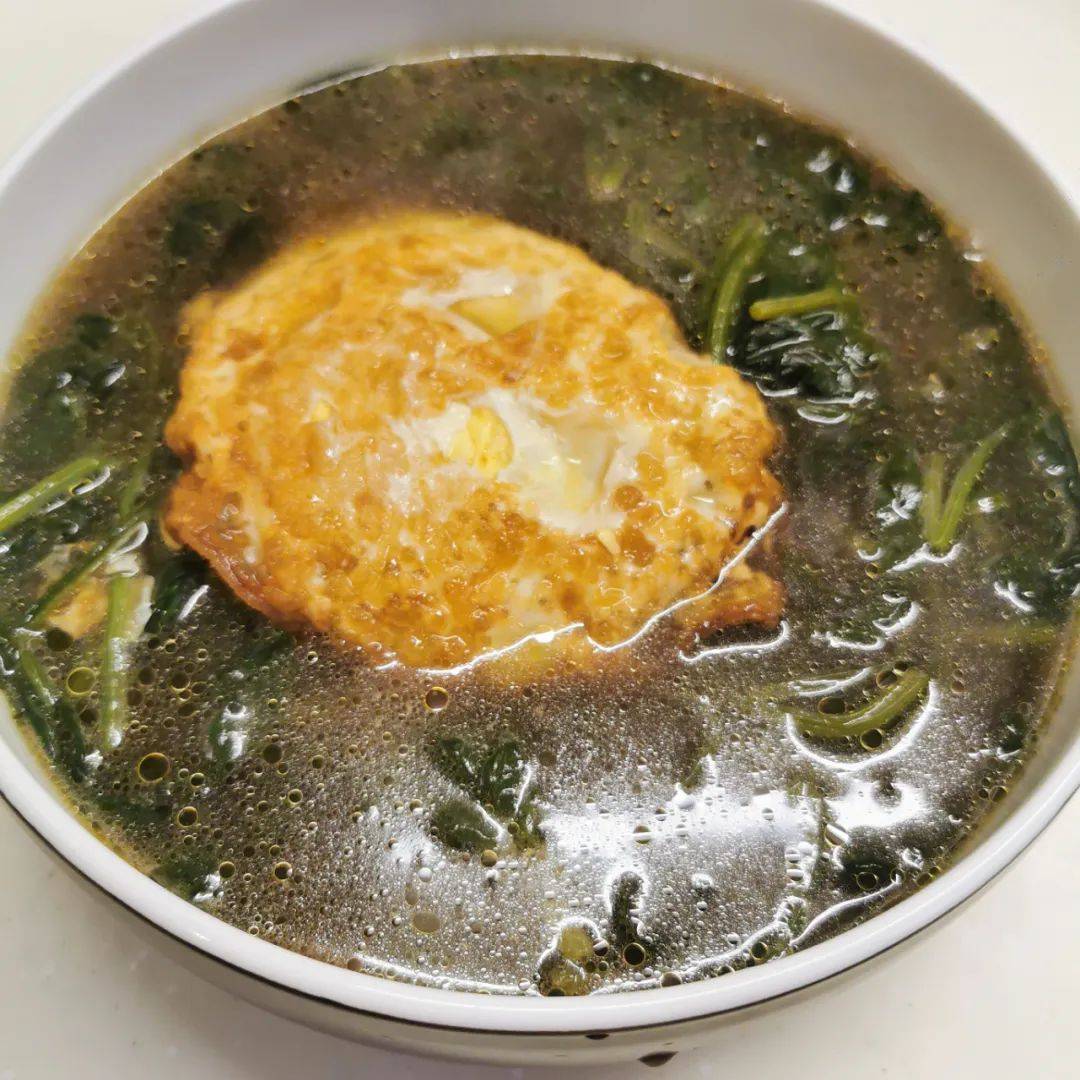 美食|上海人宅家吃啥？！菠菜煎蛋汤简单吃起来！