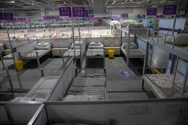 方舱|高低床亲子区、耳塞助眠、开通WiFi:“四叶草”方舱贴心准备了这些