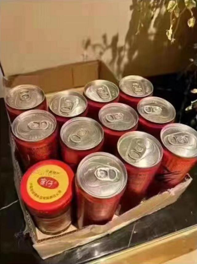 楼栋|小区“以物换物”走红,提醒:换物的初衷是降低风险和减轻运输压力丨1000冲刺⑩