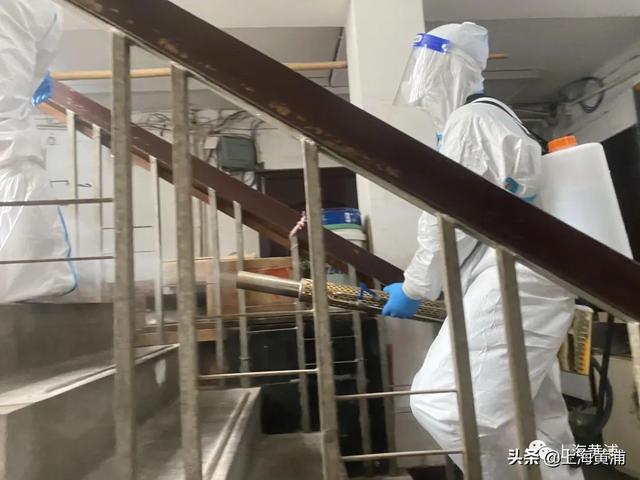 预防性消毒|分区、分级、分片、分策，黄浦加强老旧小区等重点场所消杀