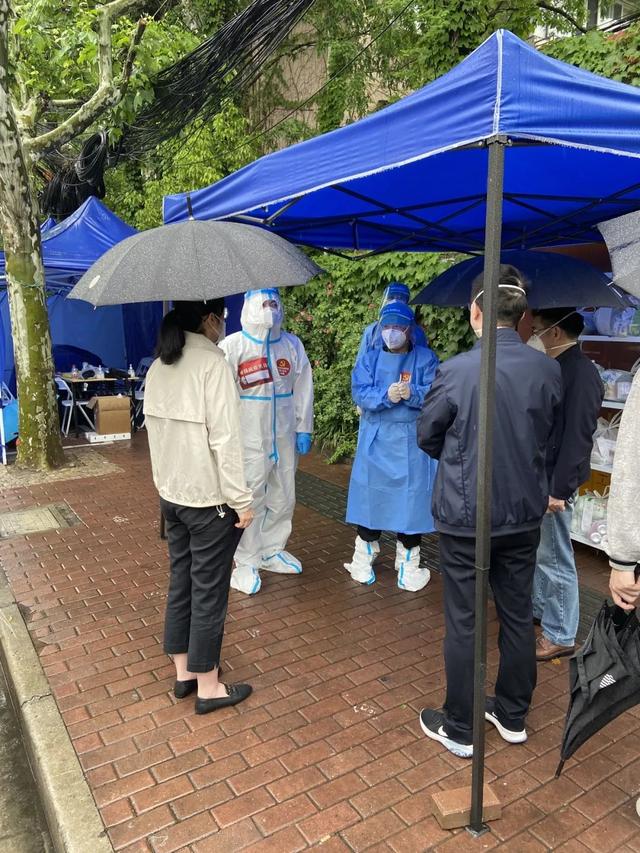 密码|从“重灾区”到筑牢“防疫门”，这个小区有何清零“密码”？