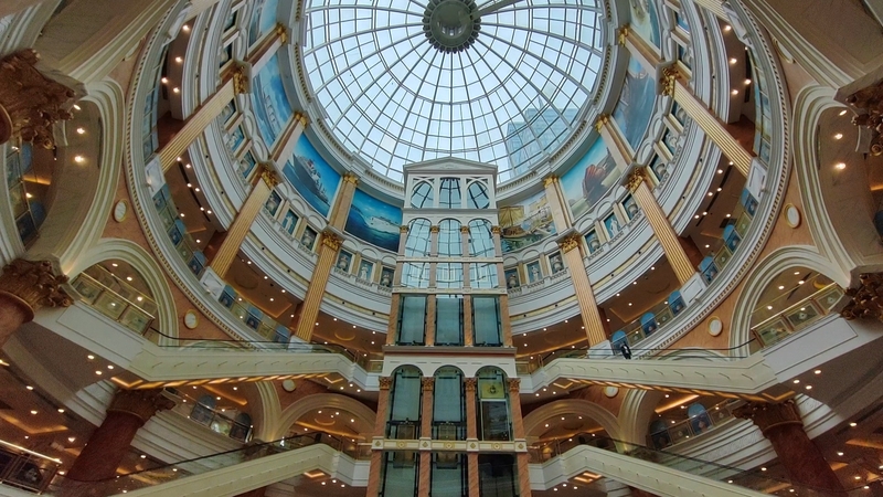 立体经营模式|上海中心城区最大城市综合体恢复线下运营,首批餐饮业为主!