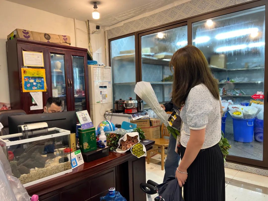 玫瑰|熟悉的花香又回来了!花卉批发市场复工