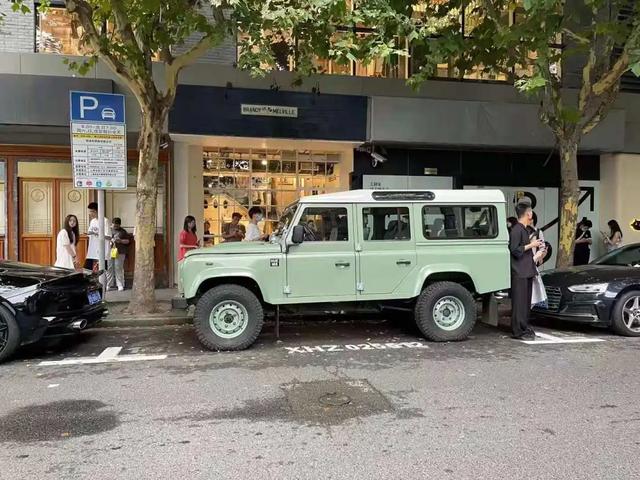 路虎|安福路上的这辆路虎，你见过吗？交警却说：拿来吧你