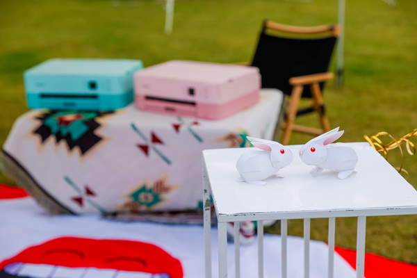 |从城市到森林 解锁佳能最IN的中秋露营装备