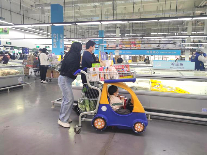 补货|浦西新一轮核酸筛查在即 探店上海麦德龙实况