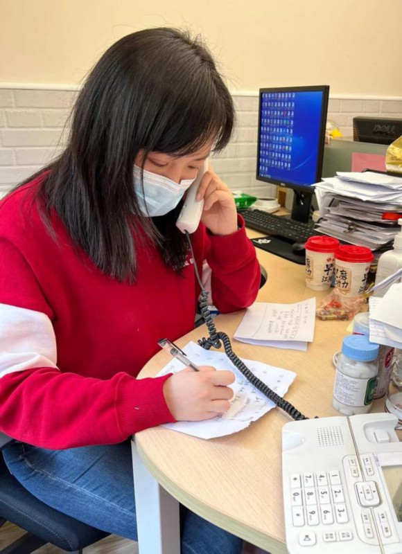 沉浸式|此起彼伏电话声、运送物资不能停!沉浸式体验居委工作的一天来了