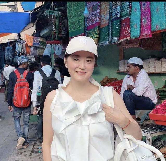 减肥成功|林青霞减肥22斤超自律 66岁气质出众不输小花