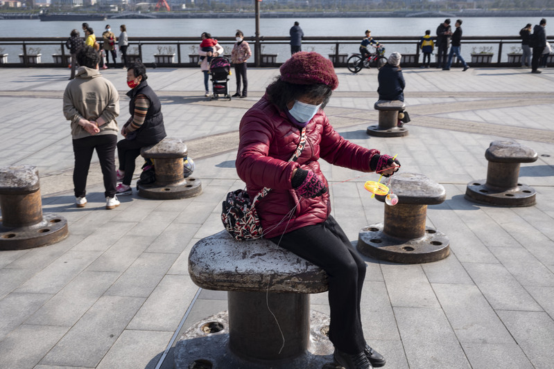 小区|上海疫情下的沪漂老人:一段特殊的老年记忆