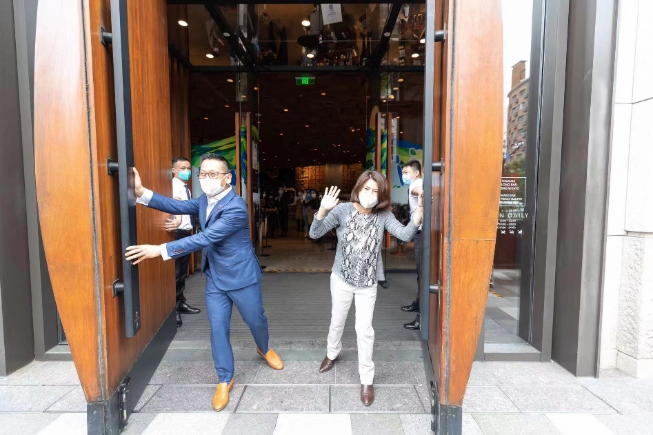 |上海人的咖啡快乐回来了 咖啡奇幻乐园重启 星巴克上海近600店复工