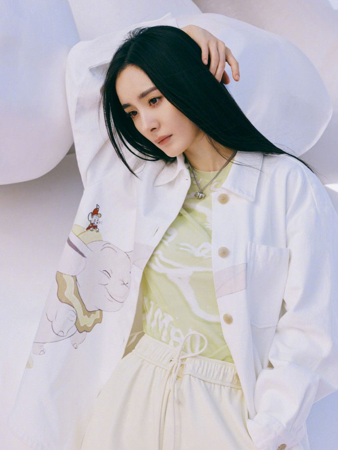 造型|杨幂新造型惊艳了 公主切黑长直造型又美又飒