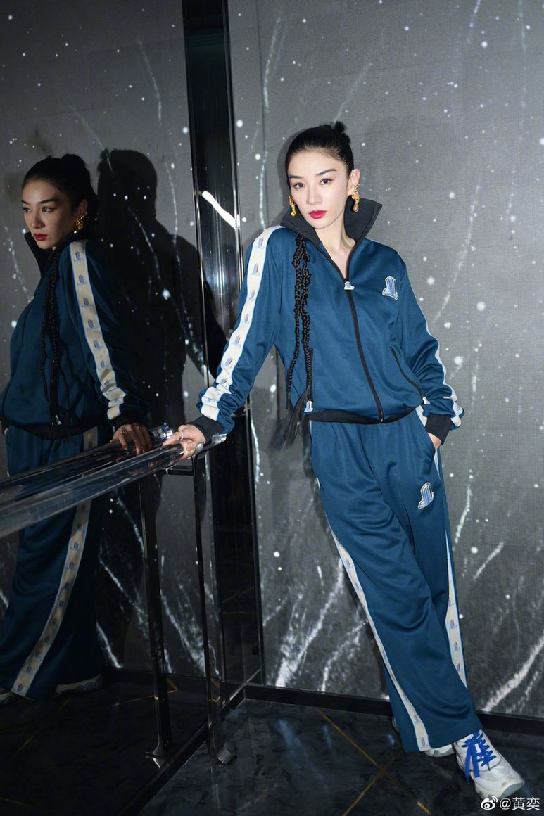 上海美女|上海美女黄奕麻花辫造型太显嫩 43岁越活越年轻