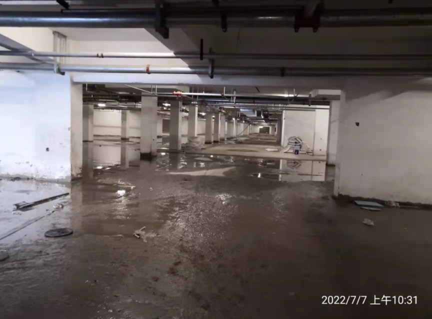 金河湾|掏空6个钱包 90后女孩买的婚房烂尾600天!孩子已出生 月供占家庭收入一半