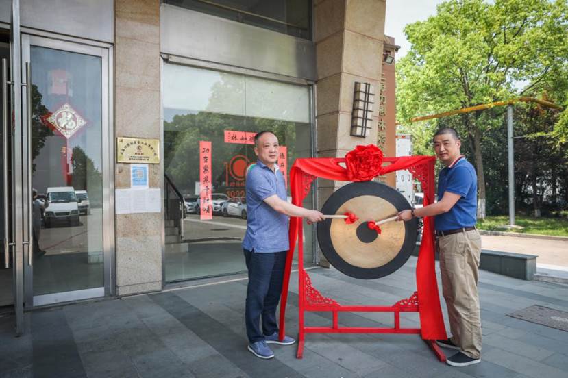 |功德林净素月饼上线 人世间,唯美味与信念不可辜负