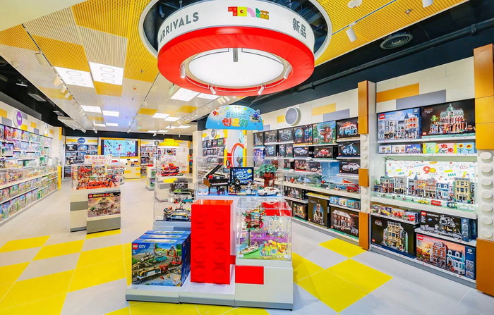 |创意玩乐体验 上海前滩太古里乐高授权专卖店年度首开