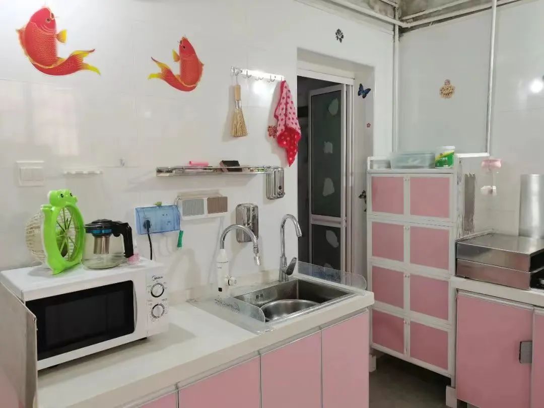 愚园路|愚园路上这座百年老弄堂“喜事”连连！