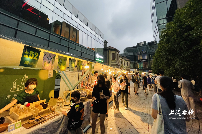 咖啡之旅|思南公馆开启一站式上海夜生活!上海人周末纷纷出动!