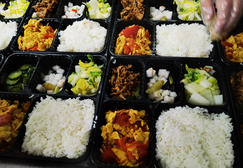 辣椒炒肉|日均供应600份保障餐 沪上这家餐厅尽己所能增产保供