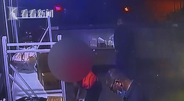 小区保安|＂上瘾了＂！1个月偷8次 女子＂顺手牵羊＂小区快递