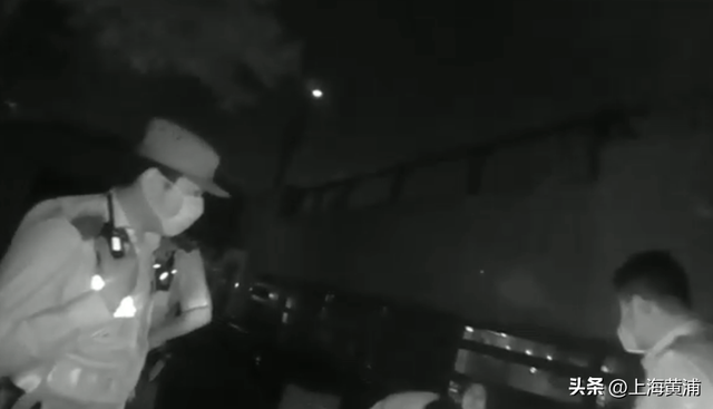 高压|大热天夫妻拌嘴,妻子被“气晕”,幸好没大碍……